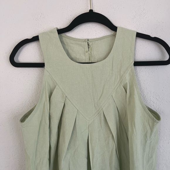 C. cline woman light green shift dress, size M - Picture 3 of 7